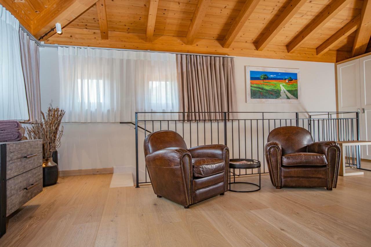 Agriturismo La Pertica コステロマーノ エクステリア 写真